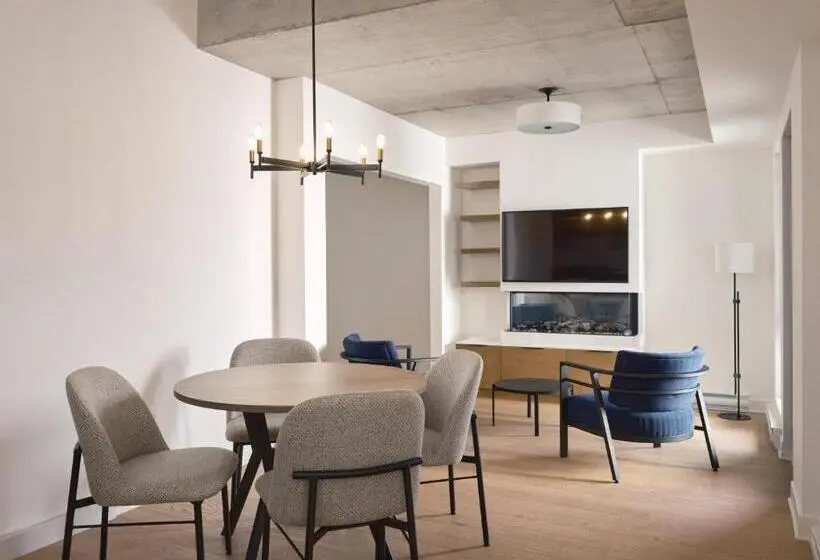 Sviitti King-vuode, Hôtel   Expérience   Quartier Des Marinas
