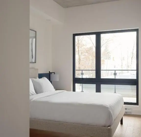 Huoneisto 3 Makuuhuonetta, Hôtel   Expérience   Quartier Des Marinas