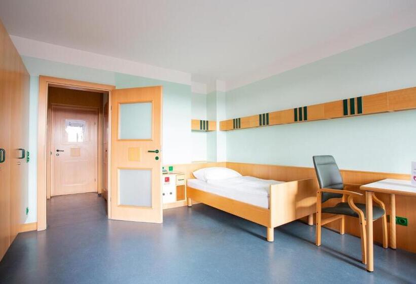 Standard Yhden Hengen Huone, öjab Waldpension