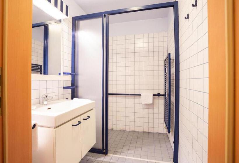 Standard-studio Puutarhanäkymä, öjab Waldpension