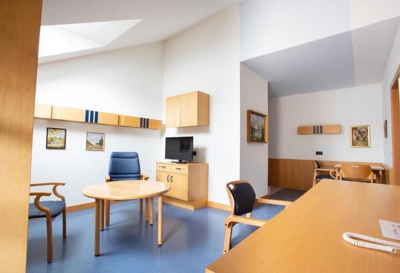 Standard-studio Puutarhanäkymä, öjab Waldpension