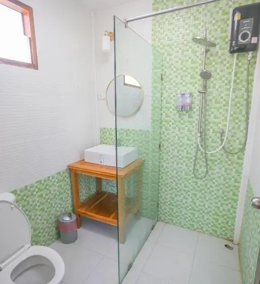 スタンダードバンガロー, Baansuan Marigold บ้านสวนมาลีโกลด์