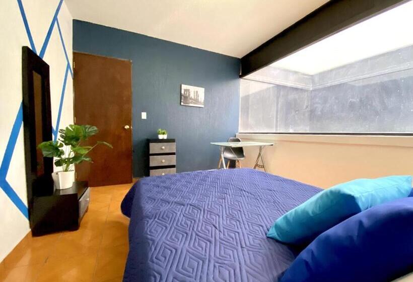 Номер Стандарт Совместная Ванная, Roomies Hostel Cibeles