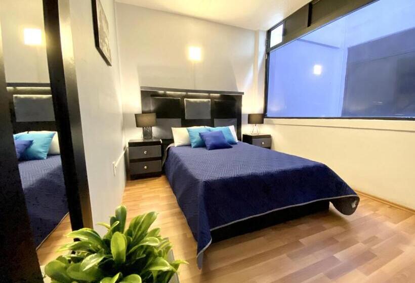 Quarto Estandar Banheiro Compartilhado, Roomies Hostel Cibeles