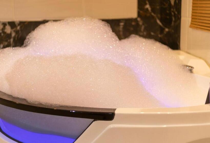 جناح رئاسى, نسيم الشفا للشقق الفندقية