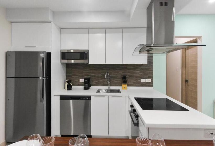 آپارتمان 2 خوابه, Bocobay Aracari Condo