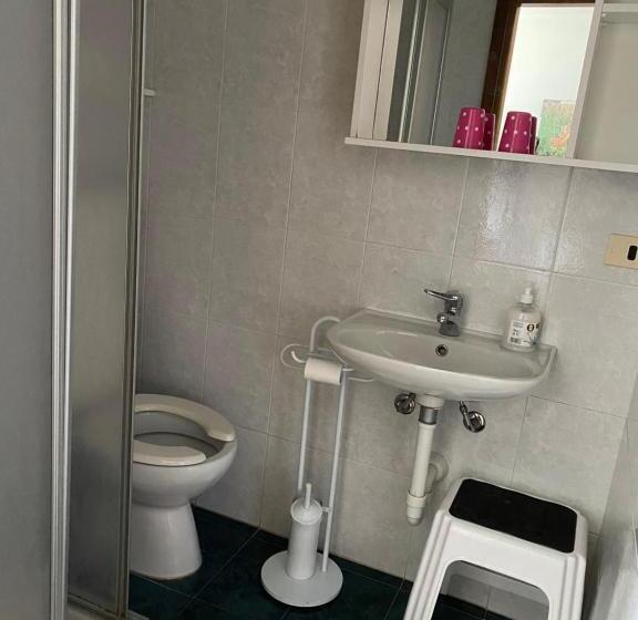 חדר משפחתי נוף להרים, Albergo Rifugio Cainallo