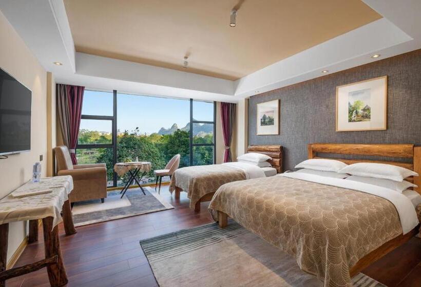 マウンテンビューファミリールーム, Guilin Village Creek Inn  Free Shuttle Bus To Train Railway Station Over 3 Nights One Way