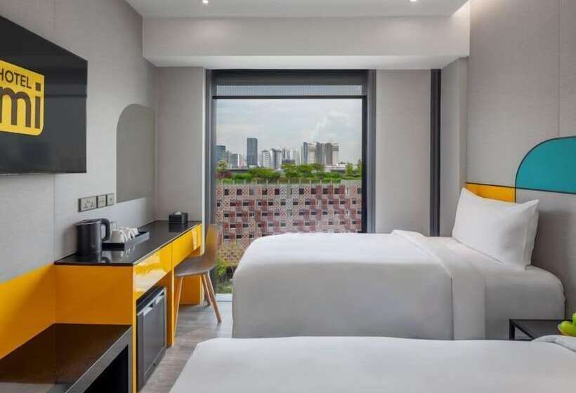 اتاق سوپریور با چشم‌انداز شهر, Mi Rochor