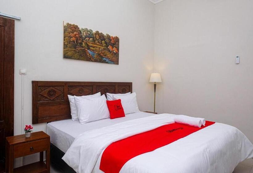 Номер Deluxe, Reddoorz Syariah Near Stasiun Klaten