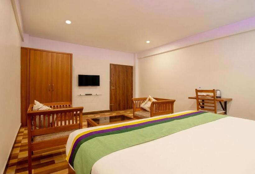 Номер Стандарт, Treebo Elite Plaza, 700 Mtrs From Madikeri Fort