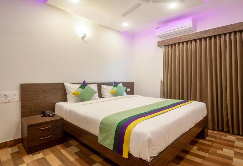 חדר דלוקס, Treebo Elite Plaza, 700 Mtrs From Madikeri Fort