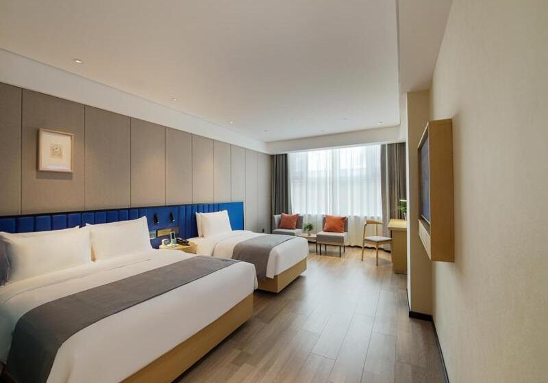 패밀리 룸, Lanou Hotel Taikoo Li Night Market Kuqa City