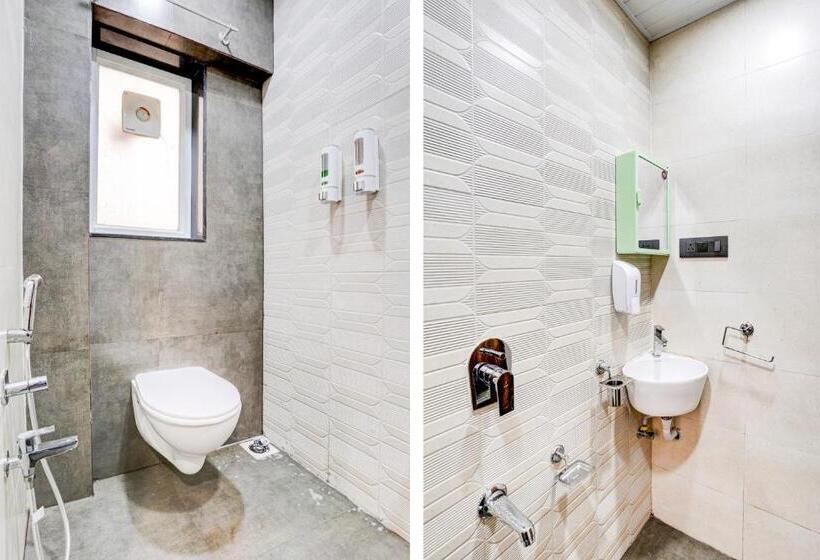 三人经典房间, Oyo Hotel R One