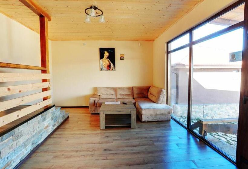 منزل غرفتين نوم, етно комплекс поп грую бански