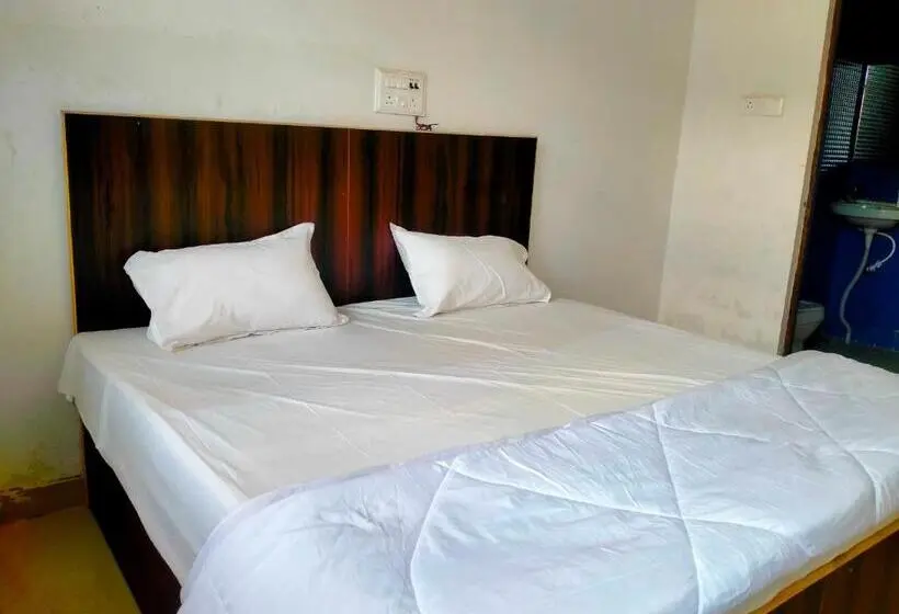 Classic Kolmen Hengen Huone, Spot On Al Hotels Inn