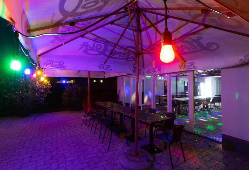 شقة غرفة نوم واحدة بالطابق الأرضى, Szelidi Apartmanok