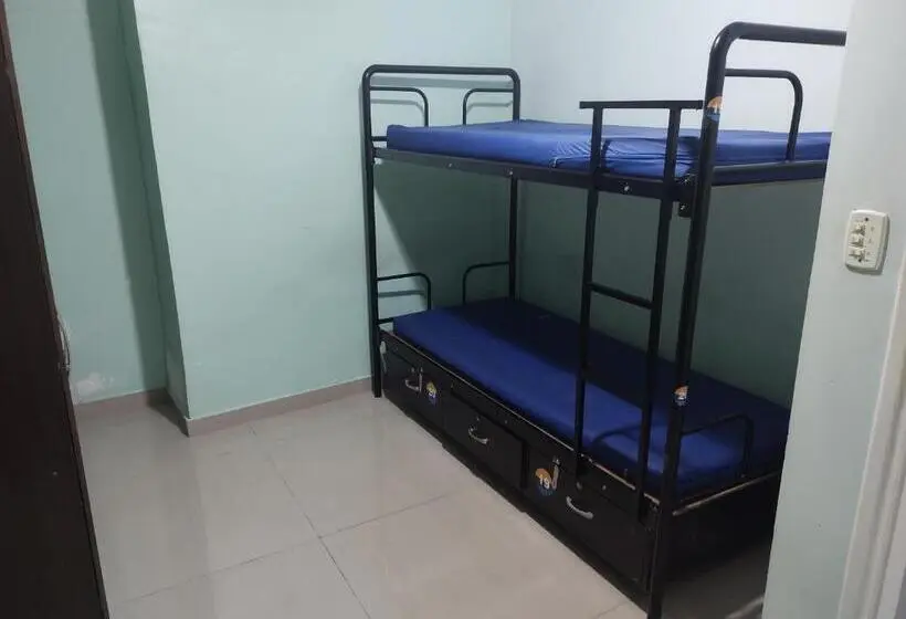 تختخواب در اتاق مشترک, Casa Da Glória Hostel