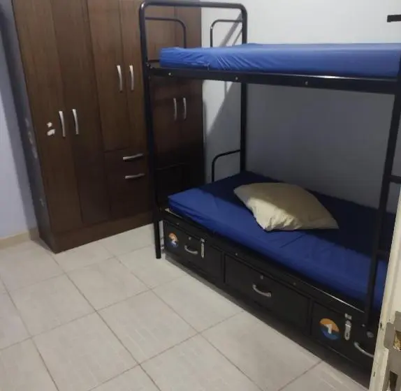 تختخواب در اتاق مشترک, Casa Da Glória Hostel