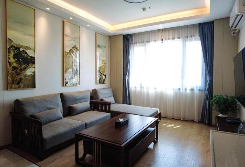 سوییت, Escale International