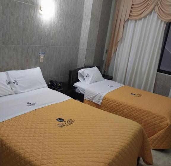 غرفة قياسية, Oro Negro