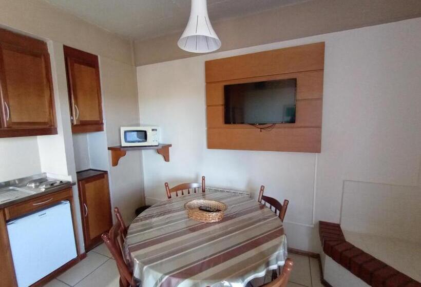 استودیو خانوادگی, Residencial Pousada Do Serrano