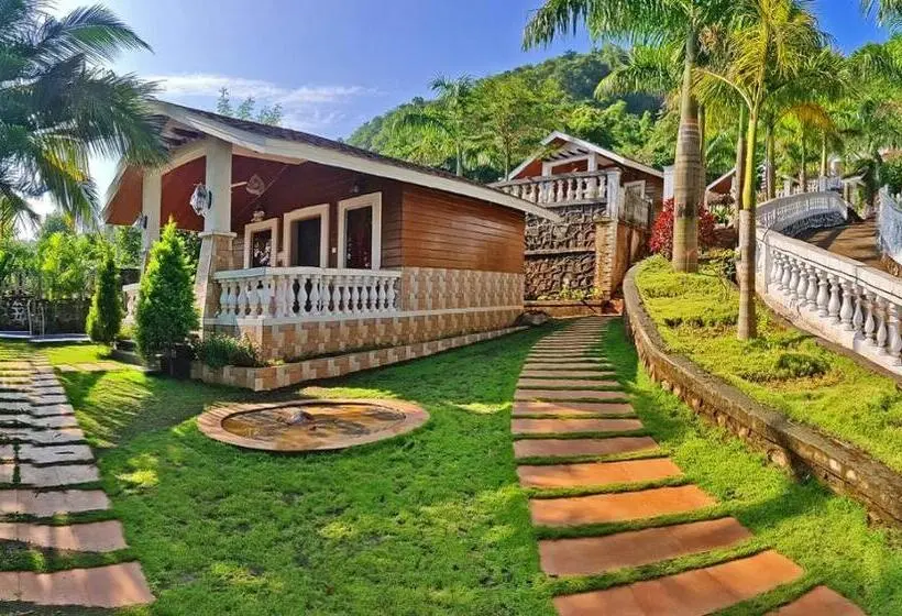 デラックスルーム, Siddhant Hill Resort