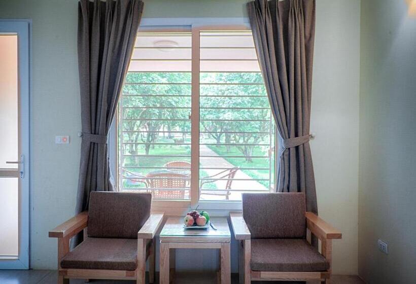 اتاق استاندارد با چشم‌انداز باغ, Vresort Kim Boi   Hoa Binh