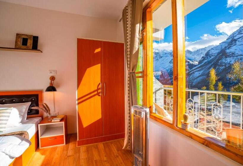 غرفة سوبيريور سرير كينج, Zostel Sissu