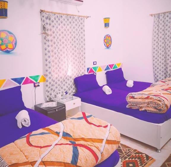 اتاق استاندارد سه نفره, Lawanda Nubian House