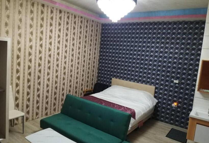 اتاق لوکس, Leading Inn 立鼎民宿