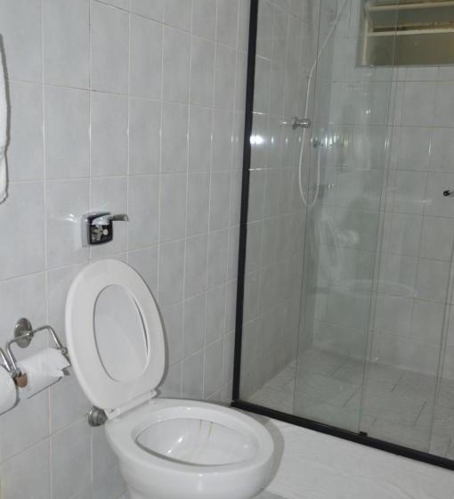 标准间, Brasil Pindamonhangaba