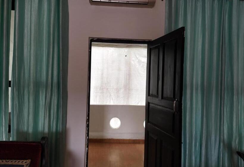 Suite Deluxe, Fantasy Resort Goa