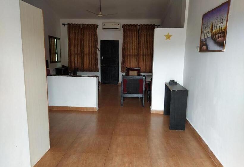 Suite Deluxe, Fantasy Resort Goa