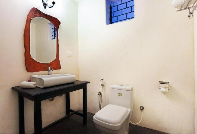 Camera Deluxe, Fantasy Resort Goa