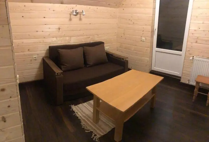 スタンダード4人部屋, опришок