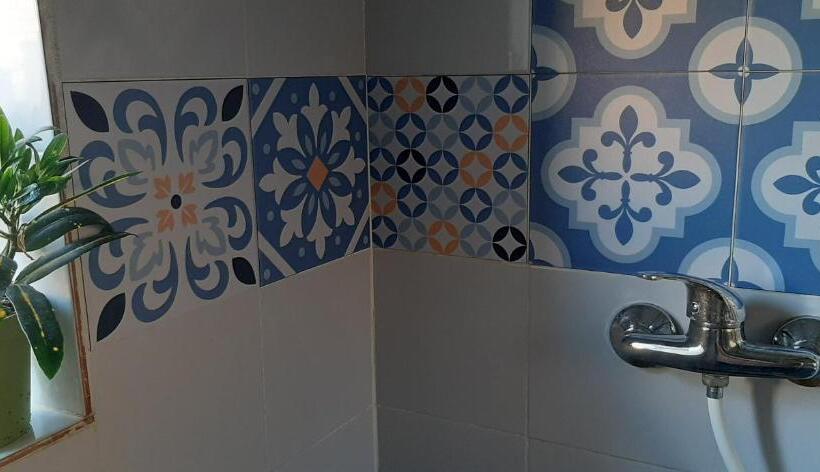اتاق لوکس با بالکن, Il Giardino Segreto One Room Only B&b