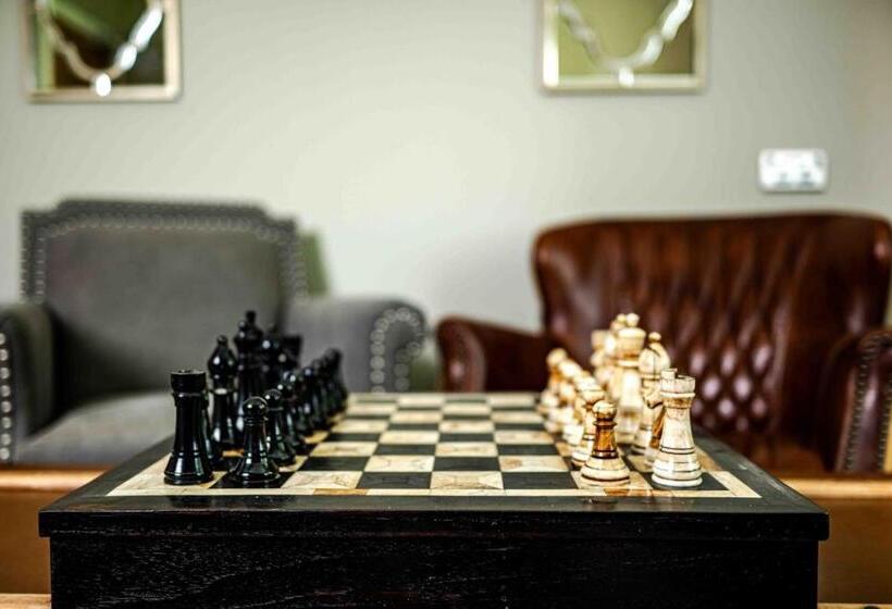 Люкс, Bonnie Lodge By Broadford