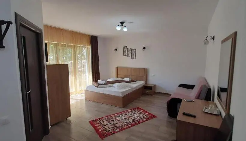 اتاق استاندارد, Casa Maria Moieciu C