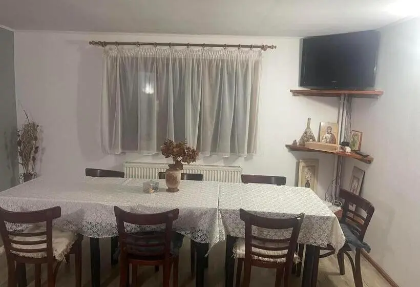 آپارتمان 1 خوابه, Casa Maria Moieciu C