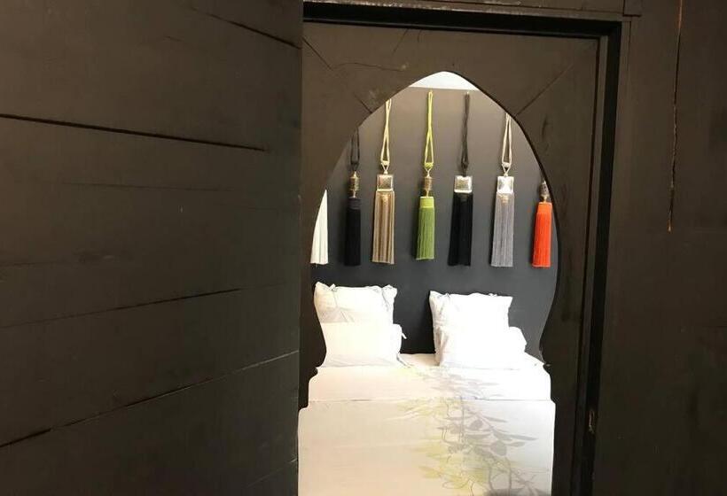 ویلای 2 خوابه, Riad Touareg