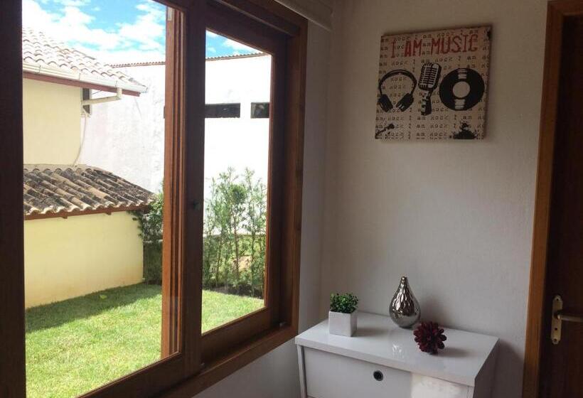 חדר דלוקס לשלושה, Casa De Mar