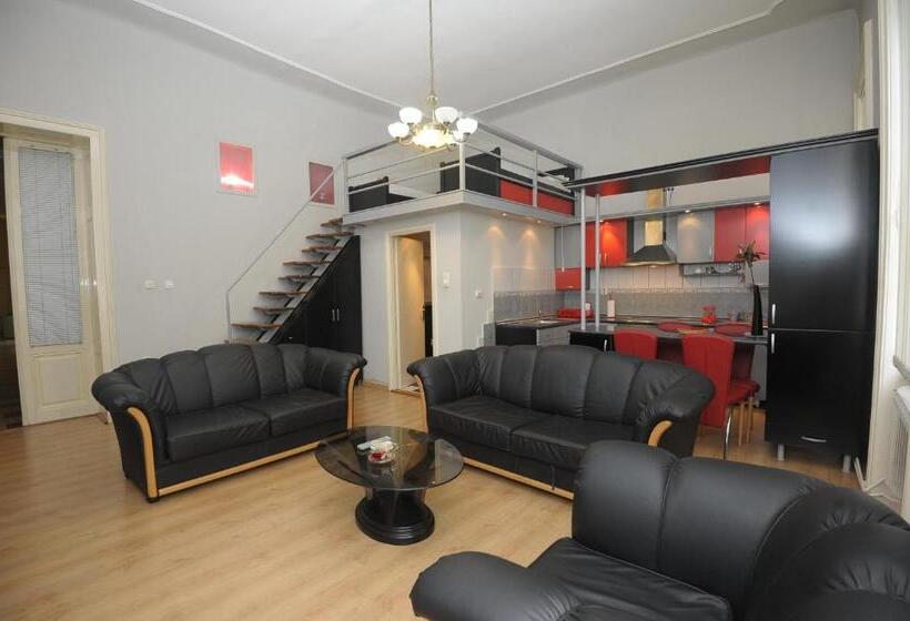 آپارتمان 1 خوابه با بالکن, Siesta