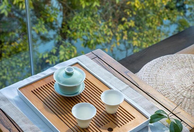 جناح ديلوكس سرير كينج, Guilin Heshe Lakeside Resort