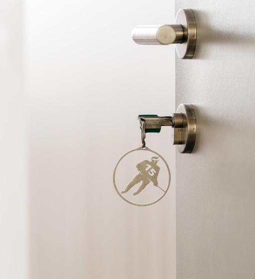 身障者適用スタンダードルーム, Hc