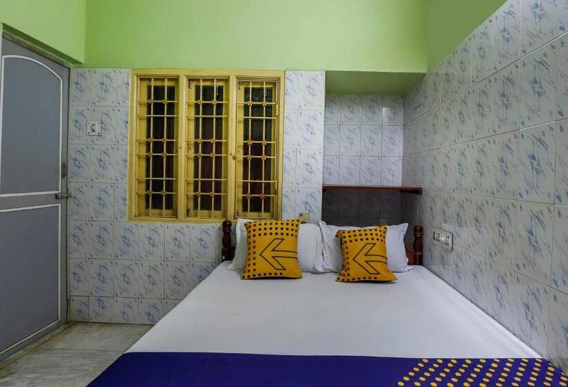 חדר קלאסי לשלושה, Spot On 69027 Gemini Guest House