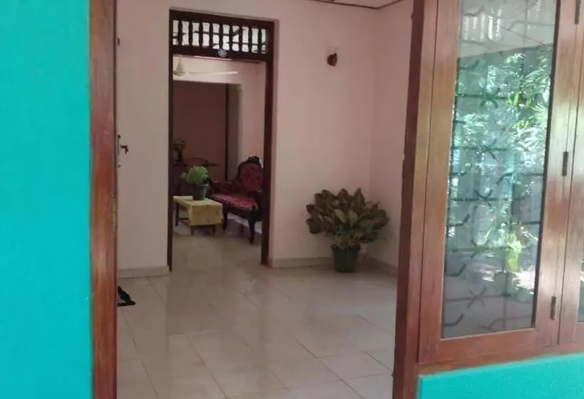 デラックスルーム, Rivi Sanda Villa & Apartment Hikkaduwa