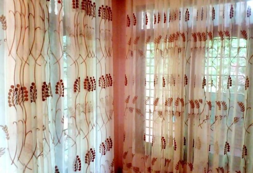 Номер Deluxe, Rivi Sanda Villa & Apartment Hikkaduwa