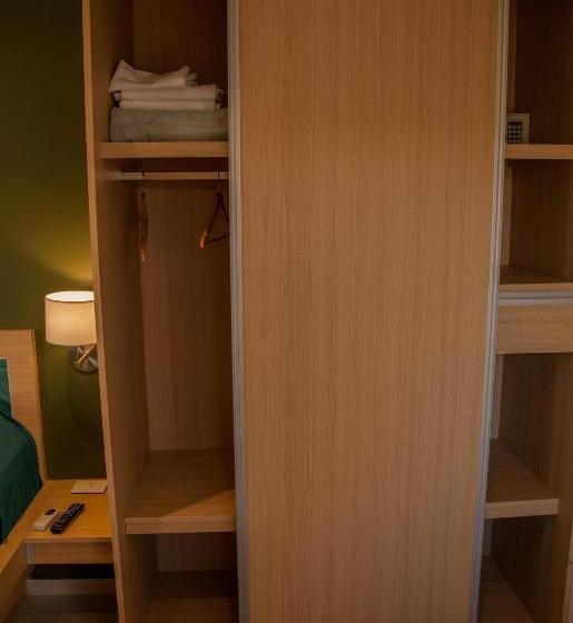 דירת דופלקס בת חדר שינה 1, Lake Point Residencias