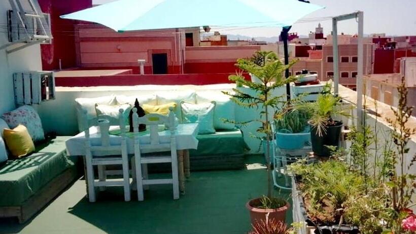 آپارتمان 1 خوابه با چشم‌انداز دریا, Sara House Nador